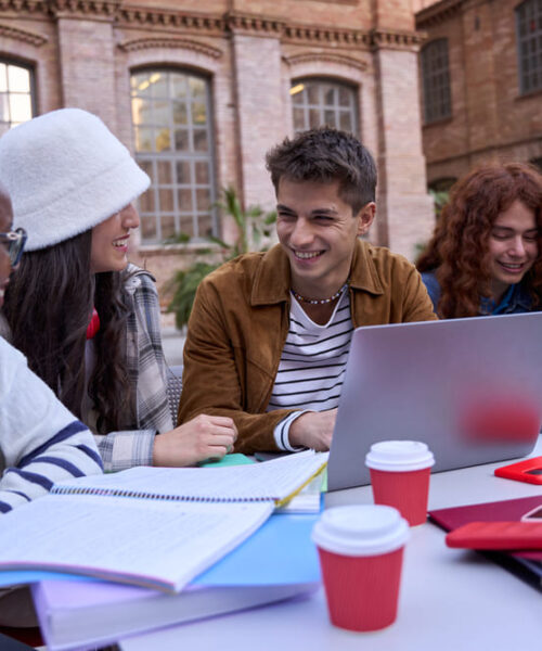 Estudiar Educación en Panamá: la Universidad Latina responde a los retos educativos actuales